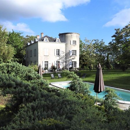 Chateau De La Comtesse Saint-Martin-Petit 외부 사진