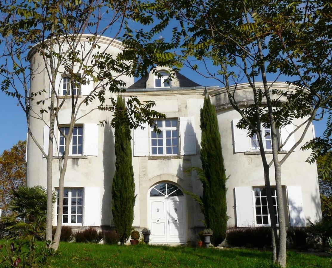 Chateau De La Comtesse Saint-Martin-Petit 외부 사진